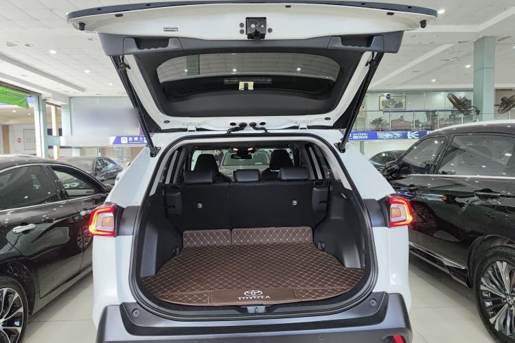 Used Toyota Wildlander 2020 Dual-Engine 2.5L E-CVT Two-Wheel Drive Luxury Edition
