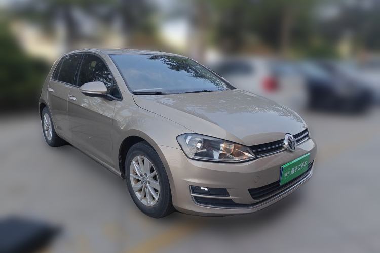 Used Volkswagen Golf 2016 1.6L Automatic Fashion Model