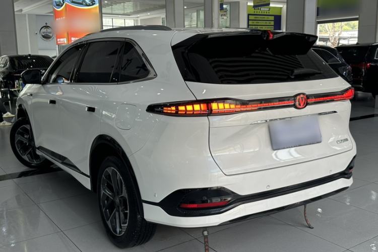 Used CHANGAN CS75 PLUS 2025 4th Generation 1.5T New Blue Whale Smart Flagship Version Exterior 3