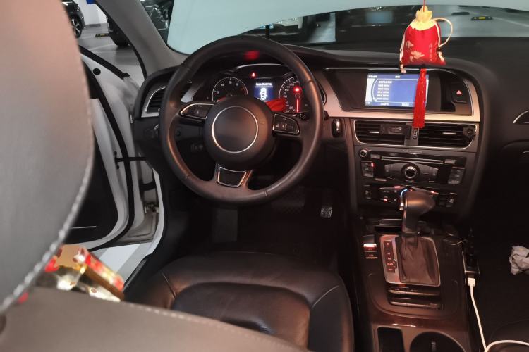 Used Audi A4L 2013 35 TFSI Automatic Comfort Model