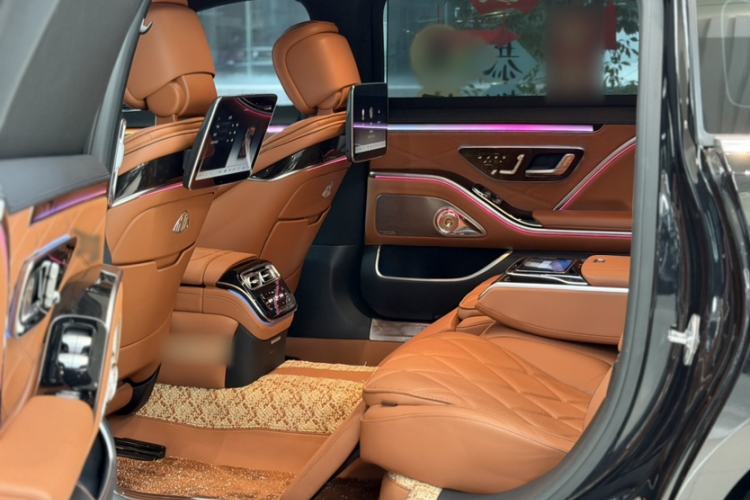 Used Mercedes-Benz Maybach S-Class 2021 S 480 4MATIC Interior 4