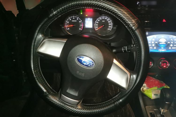 Used Subaru XV 2014 2.0i Comfort Edition
