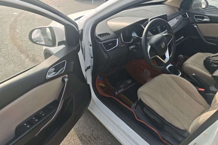 Used Baojun 310W 2017 1.5L Manual Comfort Version China V