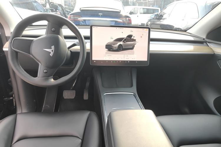 Used Tesla Model Y 2022 Rear-Wheel-Drive Version
