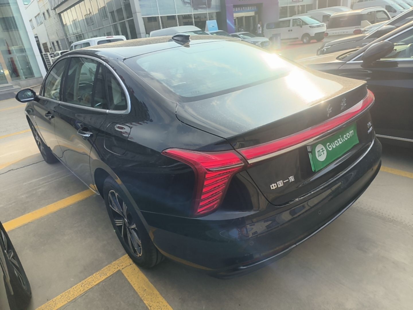 Hongqi H5 PHEV 2025 130 Super Hybrid Version — снимка 4