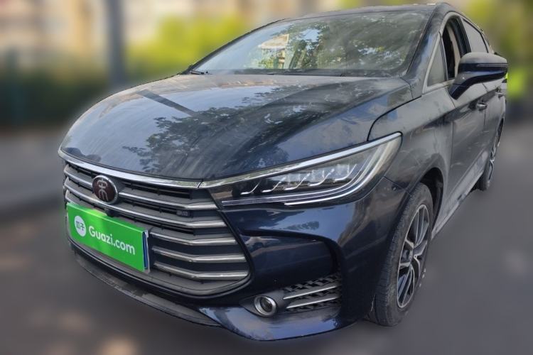 Used BYD Song MAX 2018 1.5T Automatic Smart Connect Elite Model with 6 Seats