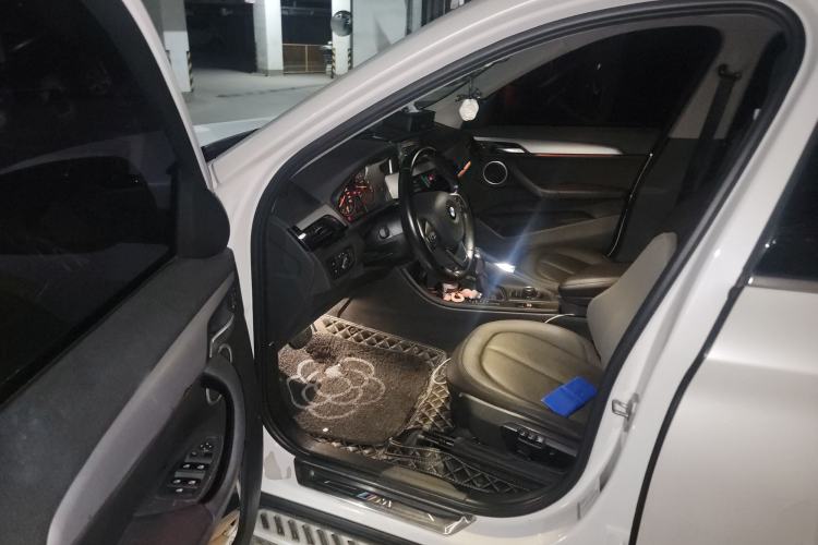 Used BMW X1 2016 sDrive18Li Premium Edition
