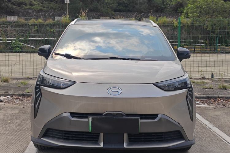 Used AION Y 2022 70 Intelligent Edition Lithium Iron Phosphate Exterior 9