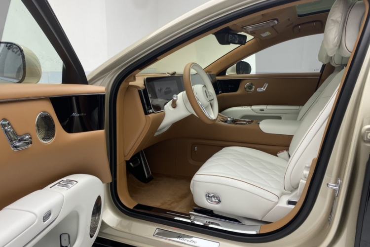 Used Hima S800 2025 Model, Range-Extended Starlight Executive Edition, 4 Seats
