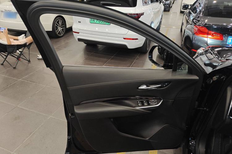 Used Cadillac XT4 2022 28T Two-Wheel Drive Fashion Edition