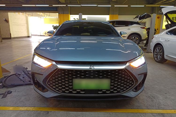 Used BYD Han 2023 DM-i Champion Edition 121KM Prestige Model
