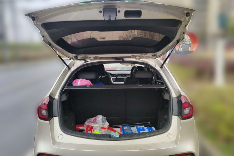 Used Geely Auto Vision X3 2019 Upgraded Model 1.5L Manual Elite Version