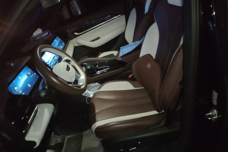 Used Geely Auto Monjaro L 2021 2.0TD DCT EVO Two-Wheel Drive Prestige Version Left Front Seat