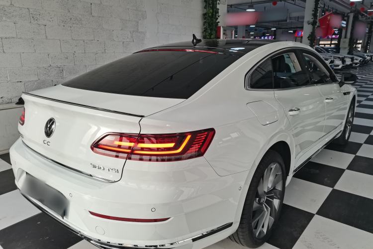 Used Volkswagen FAW-Volkswagen CC 2023 380TSI Striking Edition
