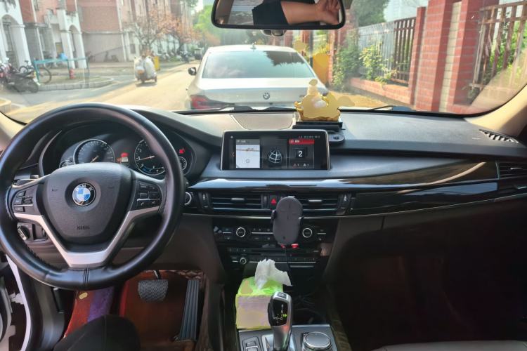 Used BMW X5 2018 xDrive28i
