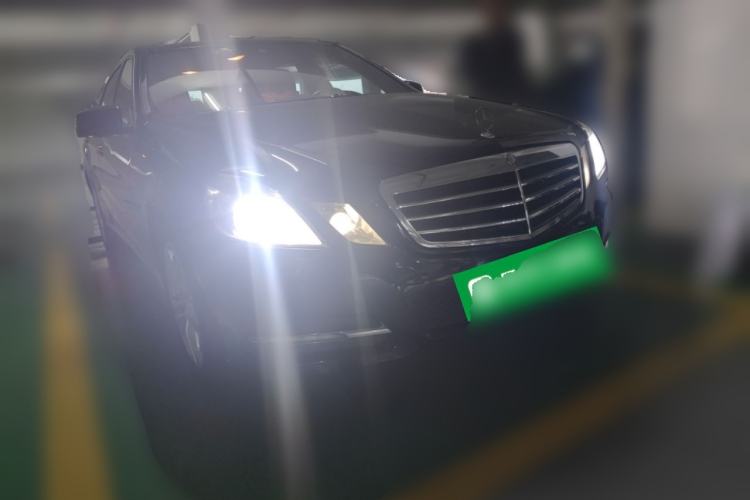 Used Mercedes-Benz E-Class 2010 E 300 L Fashion Model