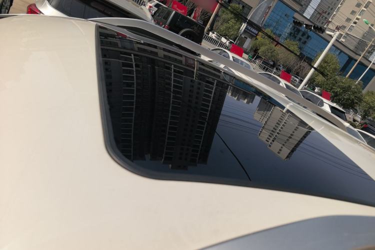 Used Dongfeng Aeolus AX7 2015 2.3L Automatic ZhiZun Version