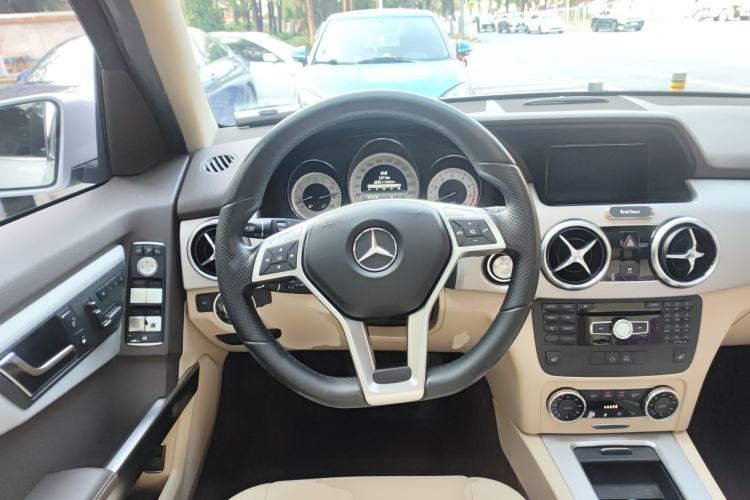 Used Mercedes-Benz GLK-Class 2015 GLK 300 4MATIC Fashion Edition Ultimate Version