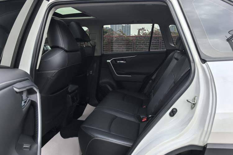 Used Toyota RAV4 2021 2.0L CVT 4x4 Style PLUS Edition