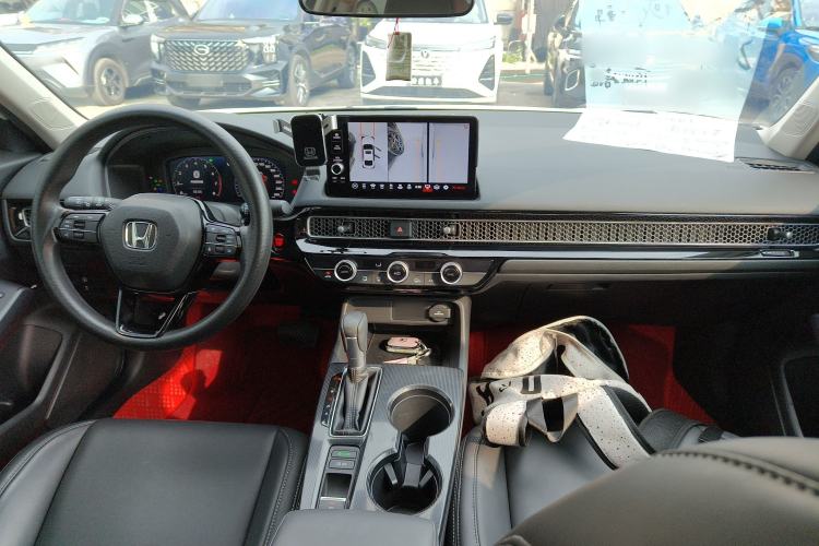 Used Honda Civic 2023 240TURBO CVT Dynamic Edition