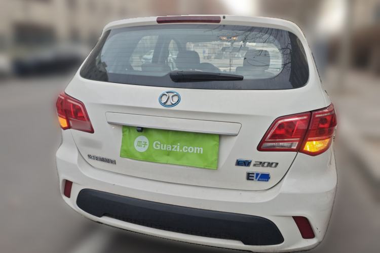 Used BAIC New Energy EV 2015 EV200 Light Edition
