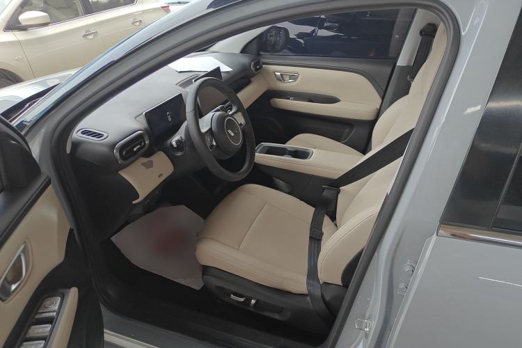 Used Wuling Bingo PLUS 2024 510 km Flagship Edition Four-Seater Version
