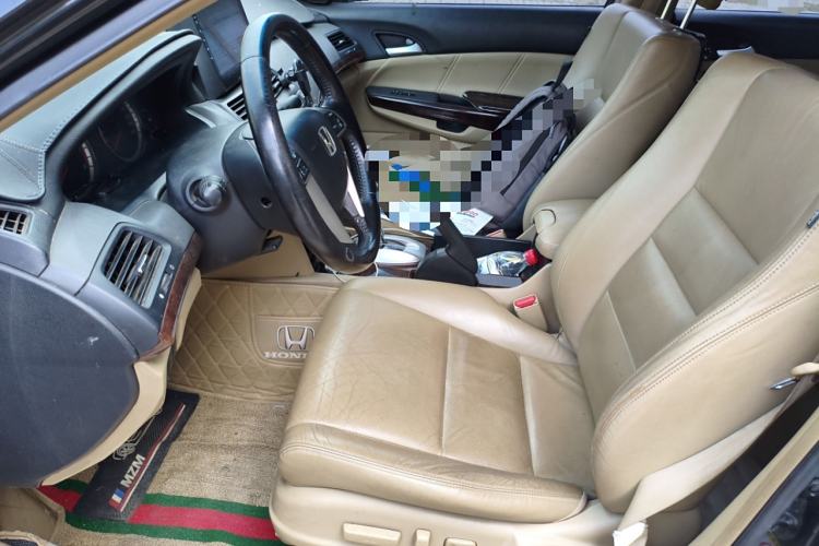 Used Honda Accord 2013 2.0L SE
