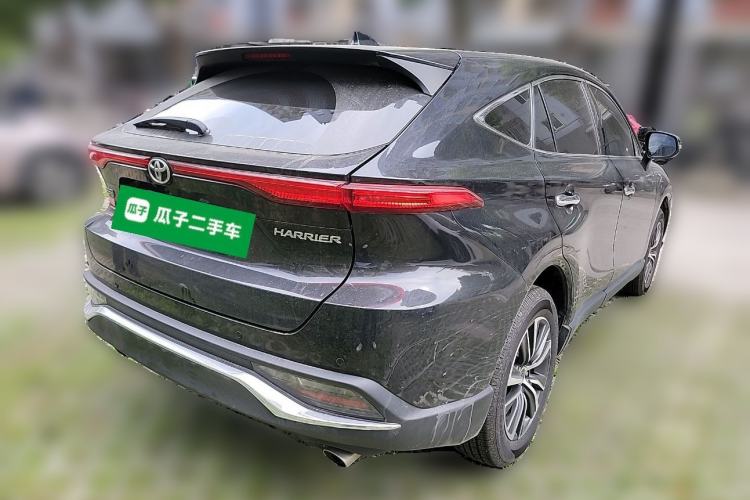 Used Toyota Harrier 2022 2.0L CVT Two-Wheel Drive Luxury Edition Rear Right 45 Deg