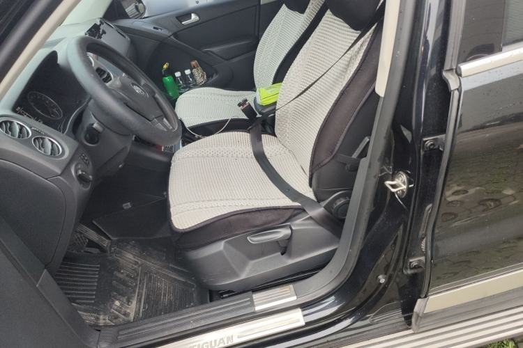 Used Volkswagen Tiguan 2015 1.8TSI Automatic Two-Wheel Drive Trend Edition Left Front Seat