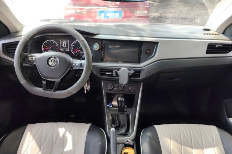 Used Volkswagen Polo 2019 Plus 1.5L Automatic Panoramic Enjoyment Edition Center Console