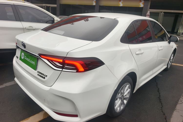 Used Toyota Corolla 2021 Dual-Motor 1.8L E-CVT Elite Edition
