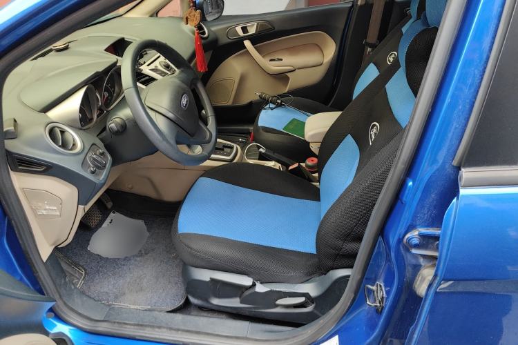 Used Ford Fiesta 2009 Sedan 1.5L Automatic Fashion Edition Left Front Seat