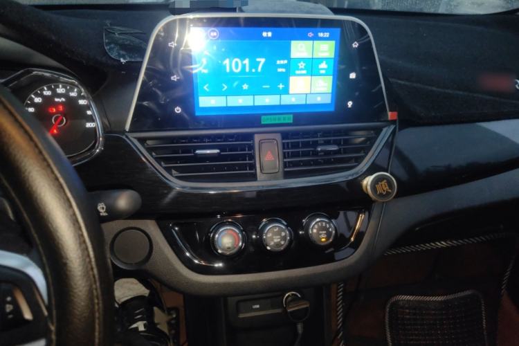 Used Baojun 310 2016 1.2L Manual Luxury Model Audio And AC Panel