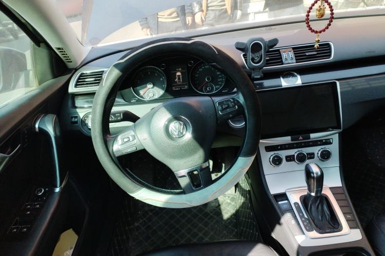 Used Volkswagen Magotan 2012 1.8TSI Luxury Model
