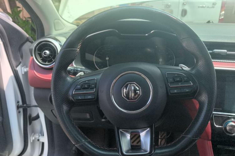 Used MG 6 2019 20T Automatic Trophy 10th Anniversary Edition Steering Wheel