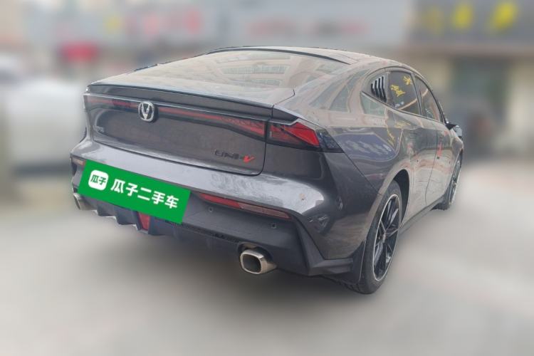 Used CHANGAN UNI-V 2022 1.5T Prestige Version