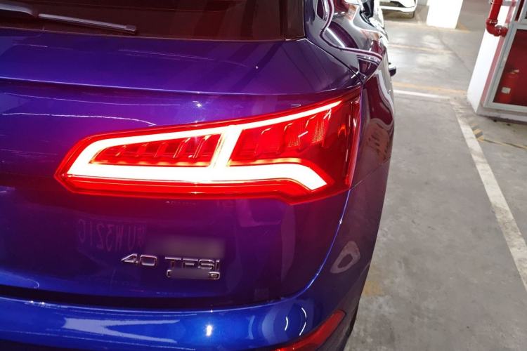 Used Audi Q5L 2018 40 TFSI Prestige Fashion Edition China V Right Rear Taillight