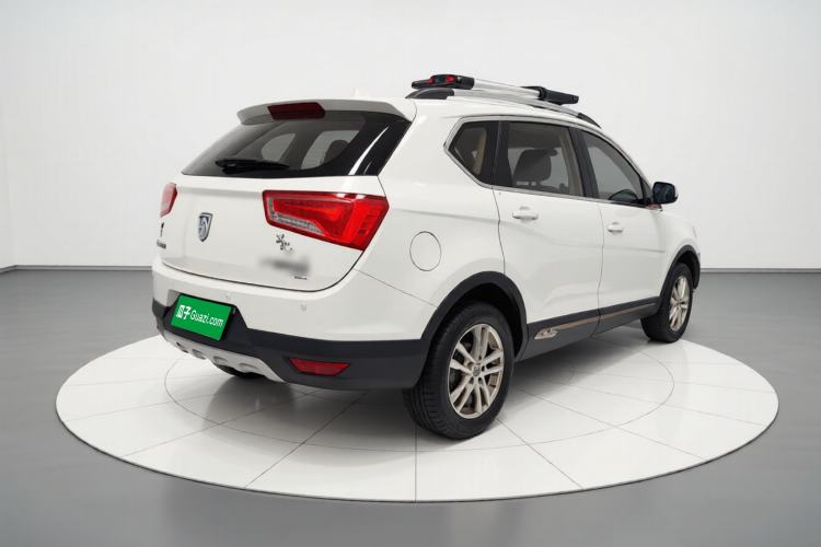 Used Baojun 560 2016 1.8L Manual Comfort Edition