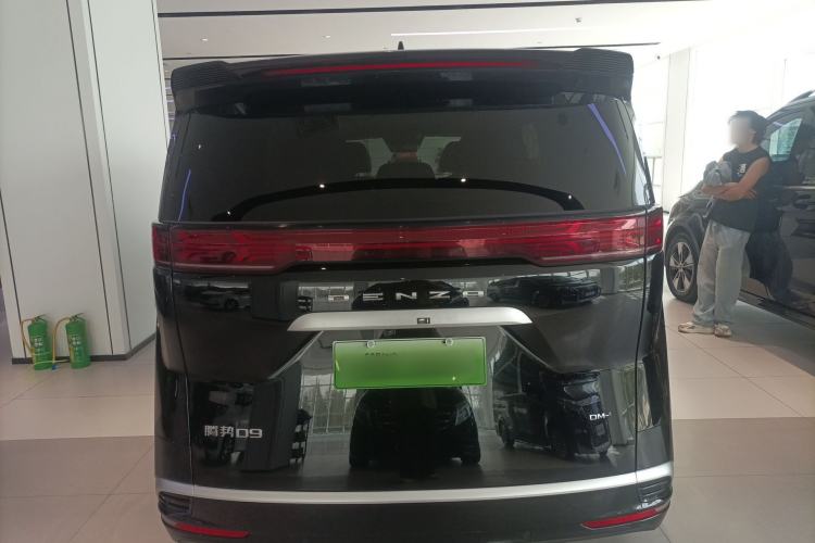 Used Denza D9 2024 DM-i 1050 Luxury Model Rear