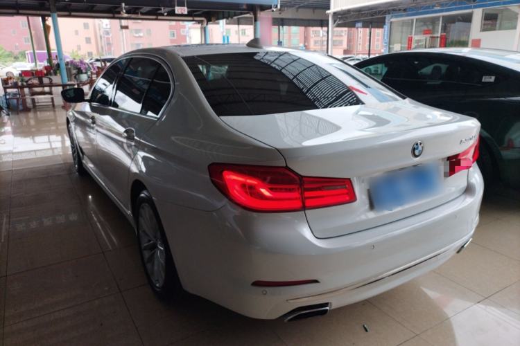 Used BMW 5 Series 2019 530Li Leading Model Luxury Package Exterior 2