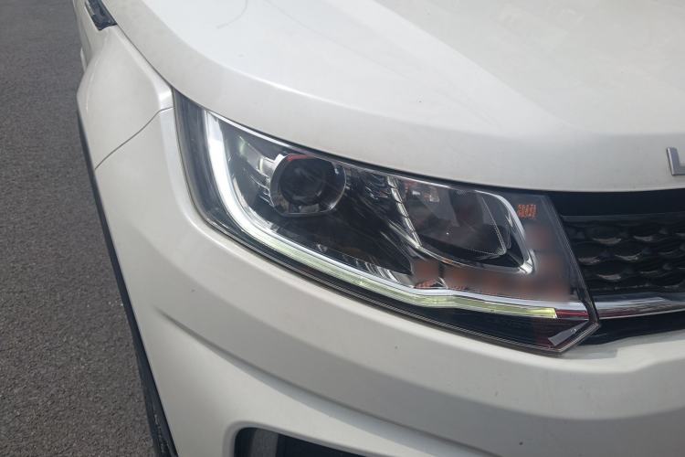 Used Land X7 2018 Geely Jingyue 1.5T Panoramic Luxury Model Right Front Headlight