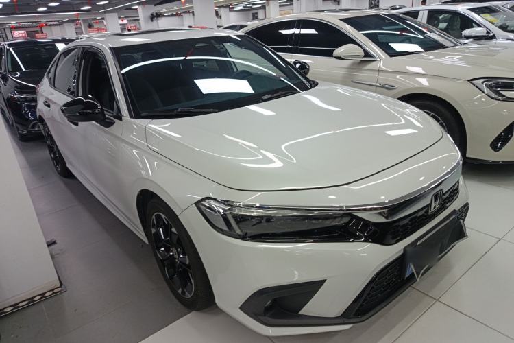 Used Honda Civic 2022 240TURBO CVT Dynamic Edition Front Right 45 Deg