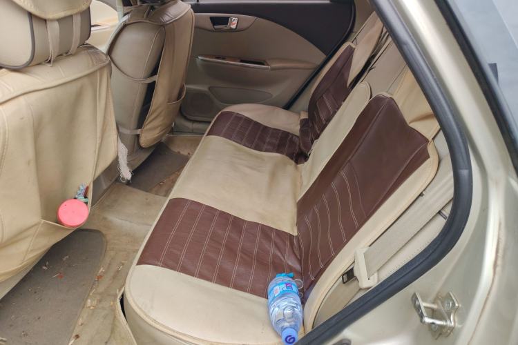 Used Buick Excelle 2015 1.5L Manual Classic Trim
