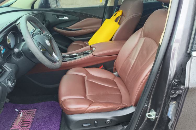 Used Buick Envision 2017 28T Four-Wheel Drive Luxury Model Left Front Seat