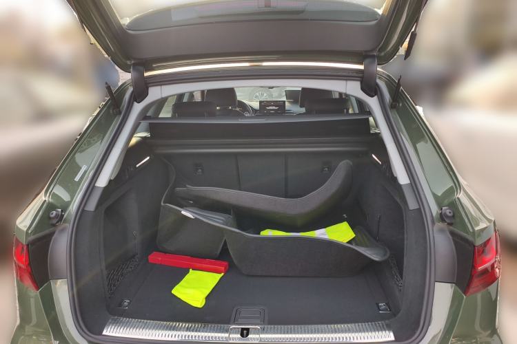 Used Audi A4 2023 Avant 40 TFSI Fashionable and Dynamic Model Trunk