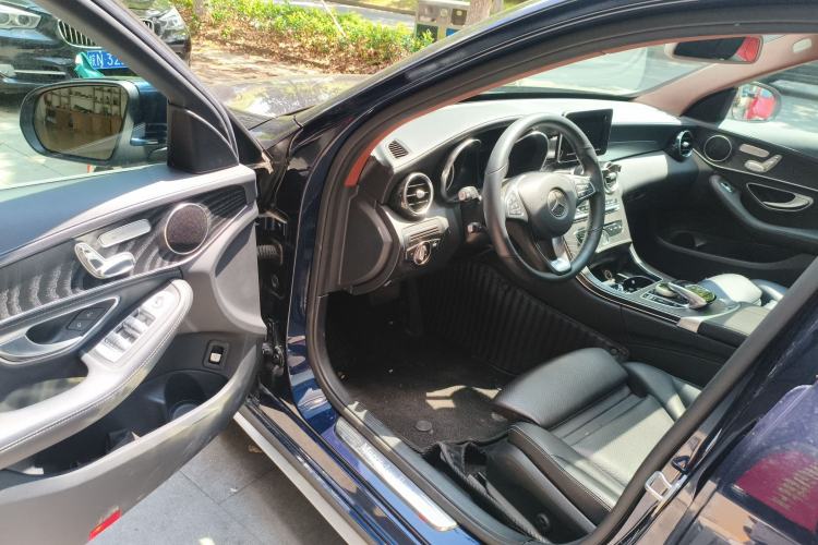 Used Mercedes-Benz C-Class 2016 C 200 L Sport Edition Driver Seat