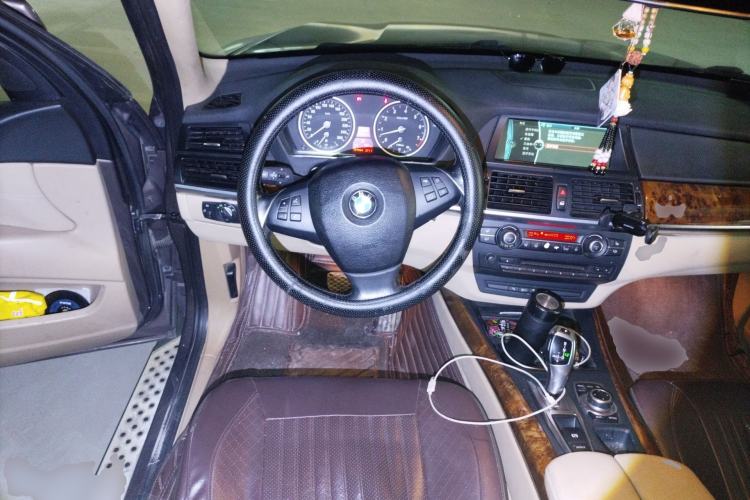 Used BMW X5 2011 xDrive35i Leading Model