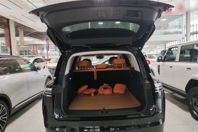 Used Leapmotor C16 2026 Extended-Range 280 LiDAR Zhizun Edition 5 Seats Trunk