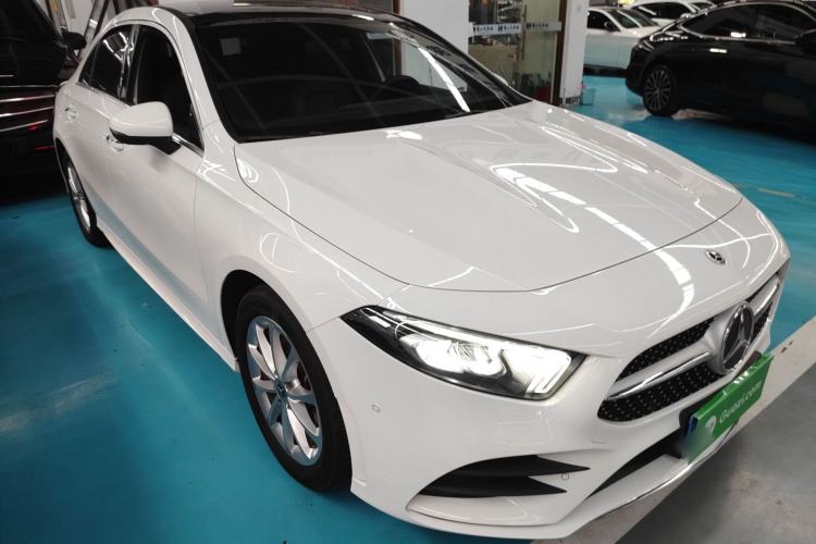 Used Mercedes-Benz A-Class 2022 Restyled A 200 L Sport Sedan Fashion Version