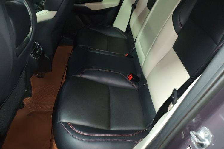 Used Lynk & Co 02 2022 2.0T DCT Shine Pro Left Rear Seat